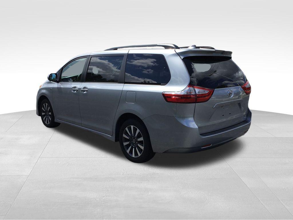 used 2018 Toyota Sienna car, priced at $27,699