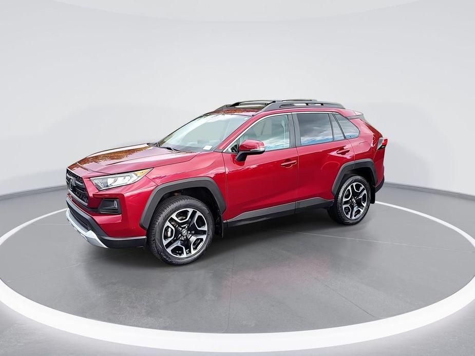 used 2019 Toyota RAV4 car, priced at $26,977