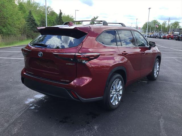 used 2024 Toyota Highlander Hybrid car, priced at $50,499