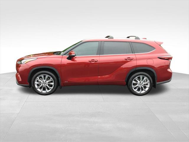 used 2024 Toyota Highlander Hybrid car, priced at $47,999