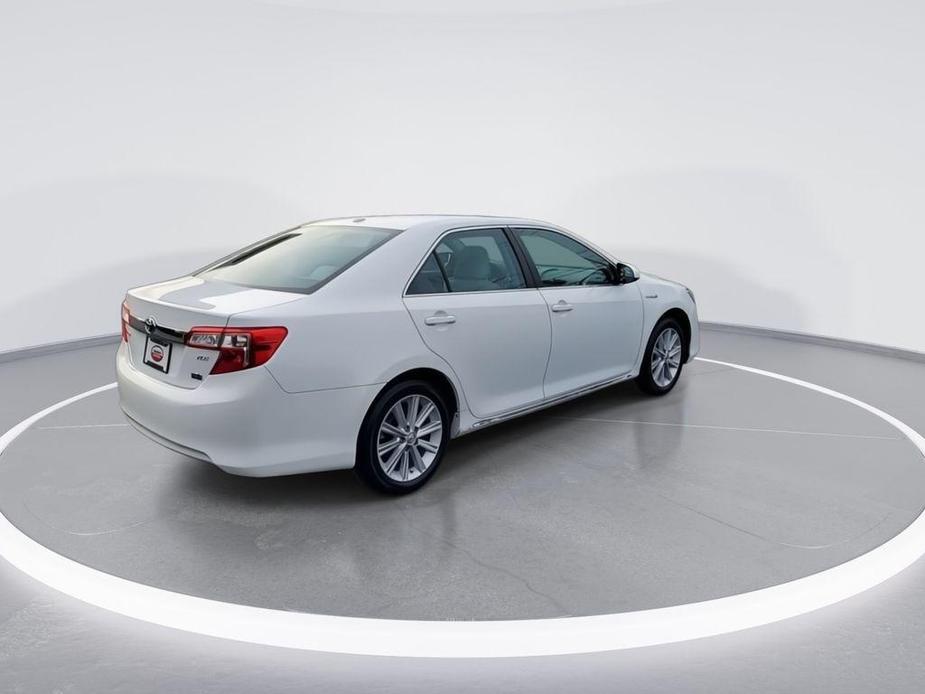 used 2014 Toyota Camry Hybrid car, priced at $12,997