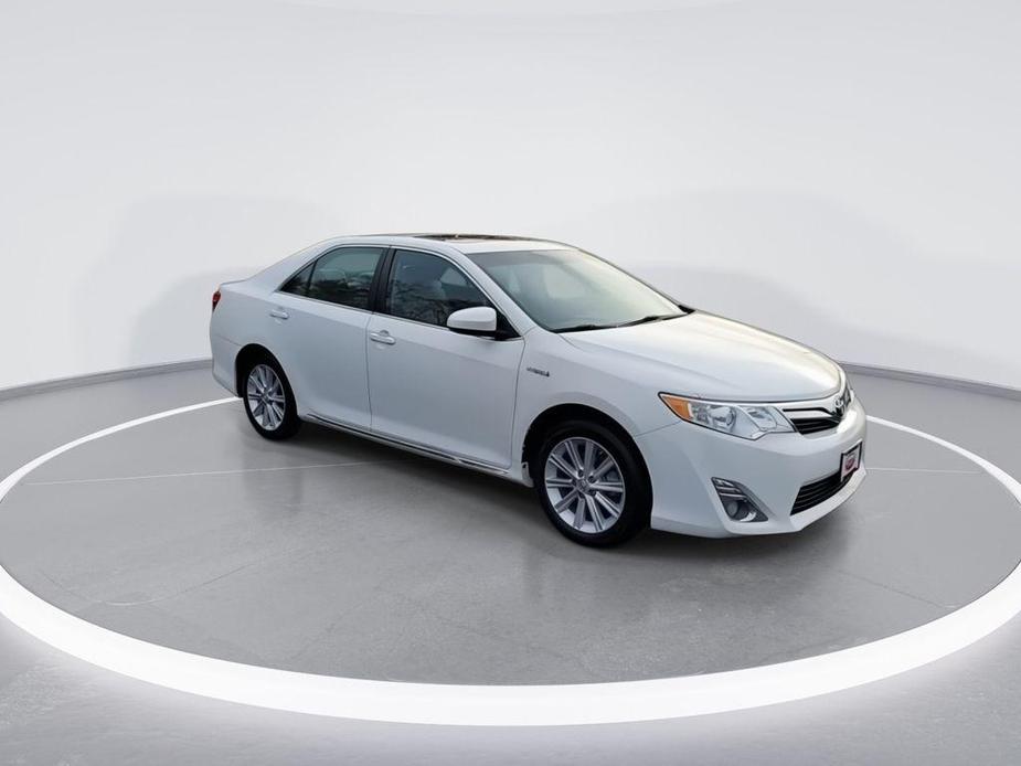 used 2014 Toyota Camry Hybrid car, priced at $12,997