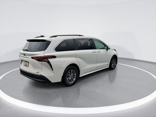 used 2021 Toyota Sienna car, priced at $34,777