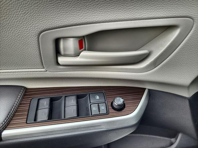 used 2021 Toyota Sienna car, priced at $34,777