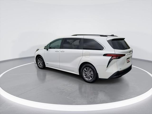 used 2021 Toyota Sienna car, priced at $34,777