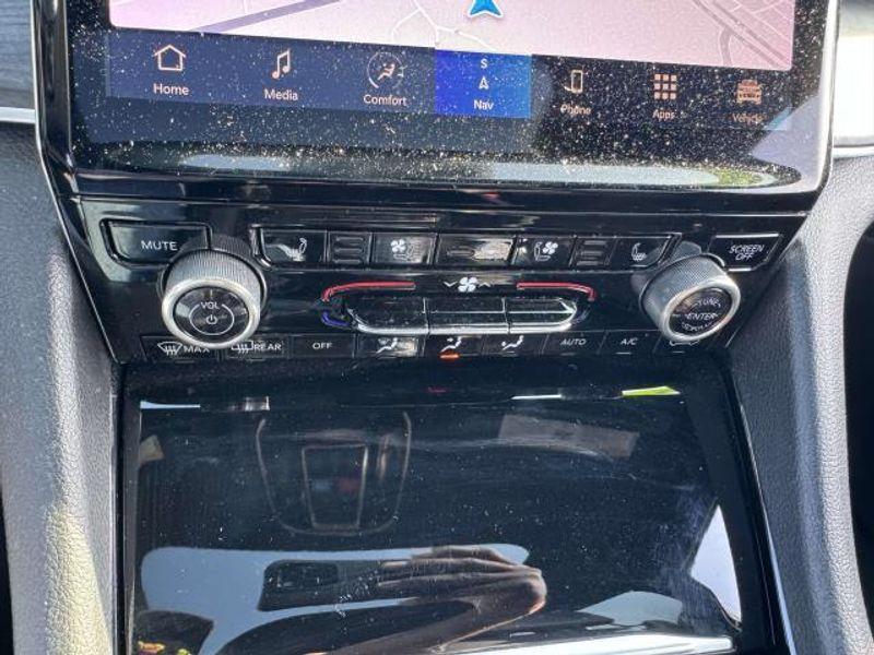 used 2022 Jeep Grand Cherokee car, priced at $41,495