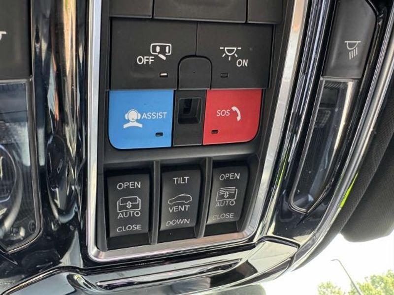 used 2022 Jeep Grand Cherokee car, priced at $41,495