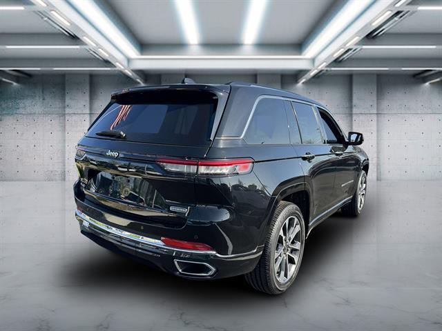 used 2022 Jeep Grand Cherokee car, priced at $40,595