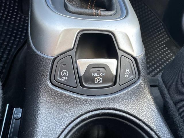 used 2020 Jeep Compass car, priced at $16,900