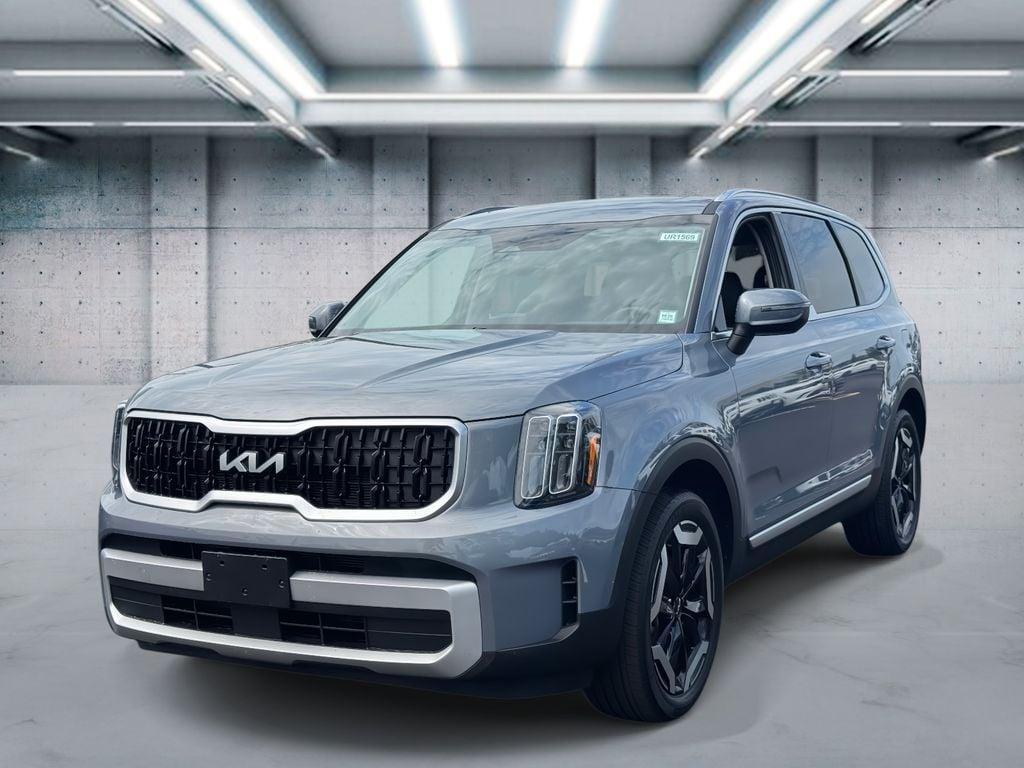 used 2024 Kia Telluride car, priced at $39,990