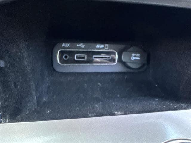 used 2020 Jeep Grand Cherokee car, priced at $18,495