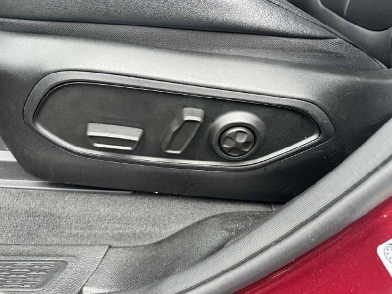 used 2023 Jeep Grand Cherokee car, priced at $34,395