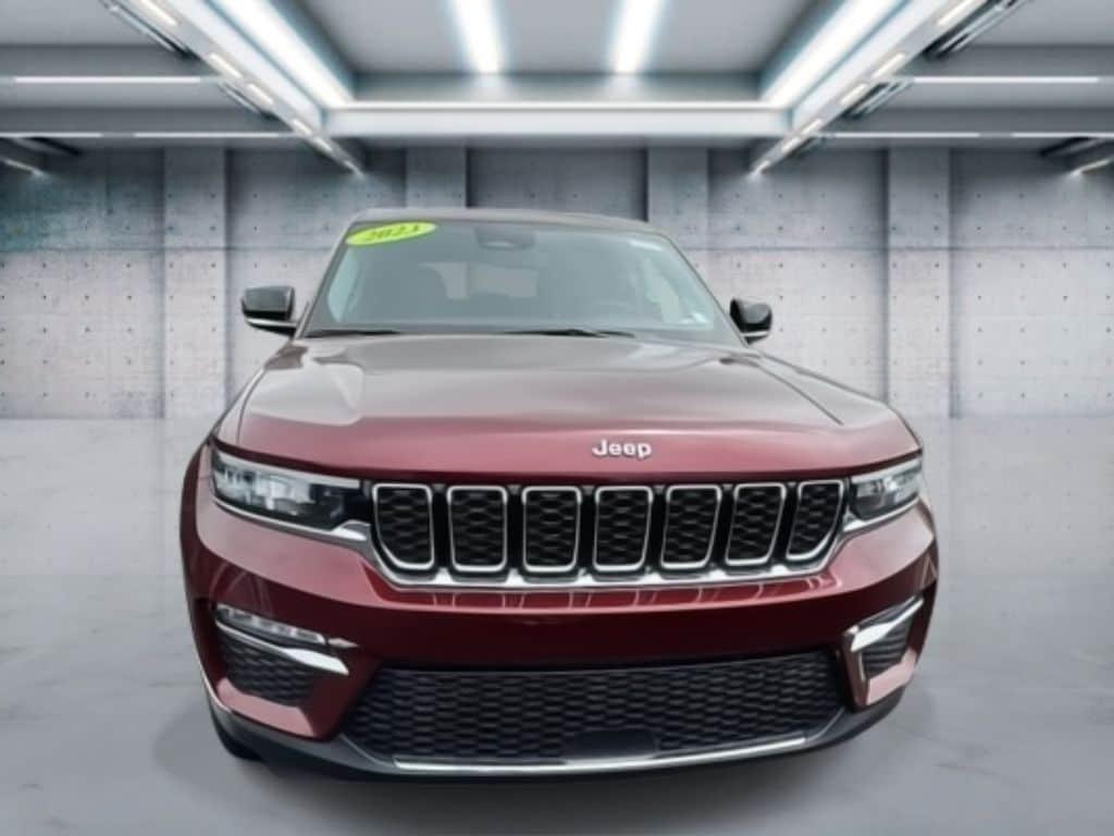 used 2023 Jeep Grand Cherokee car, priced at $34,395