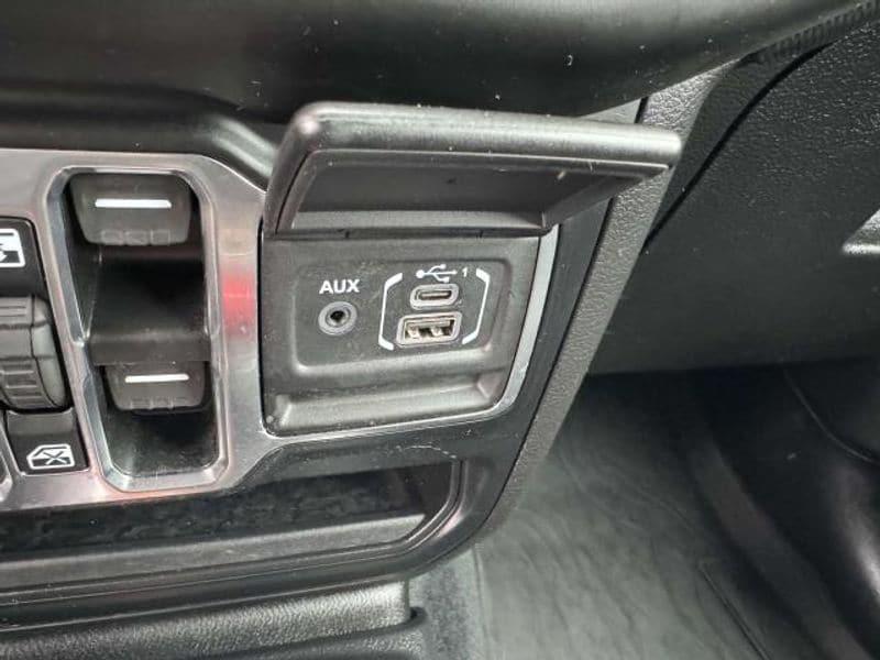 used 2022 Jeep Wrangler Unlimited car, priced at $37,995