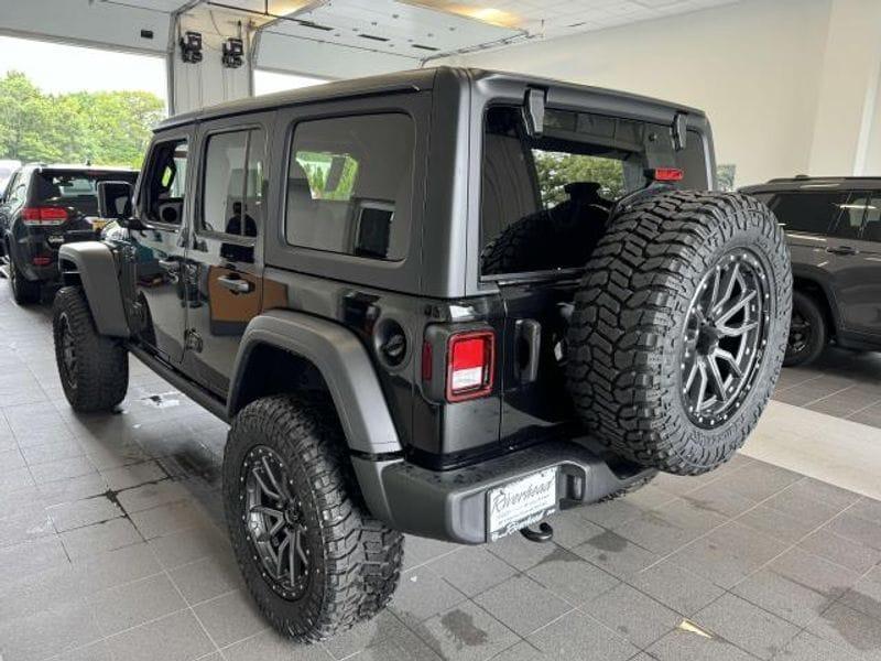 new 2025 Jeep Wrangler car, priced at $47,474