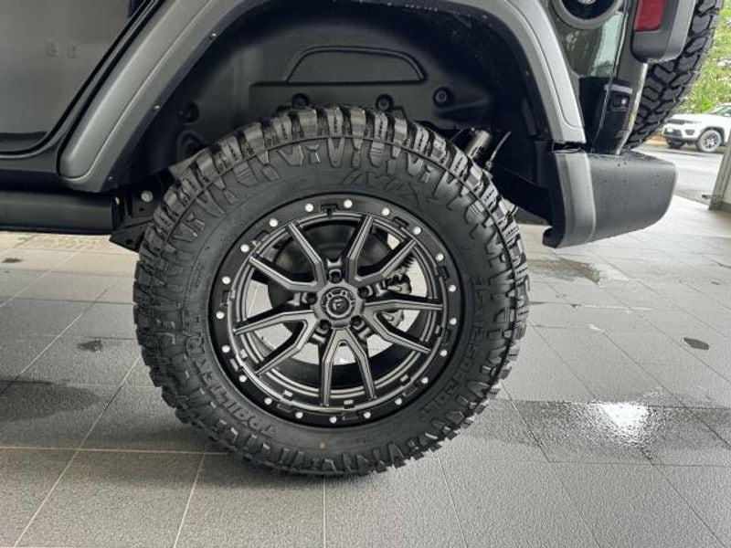 new 2025 Jeep Wrangler car, priced at $47,474