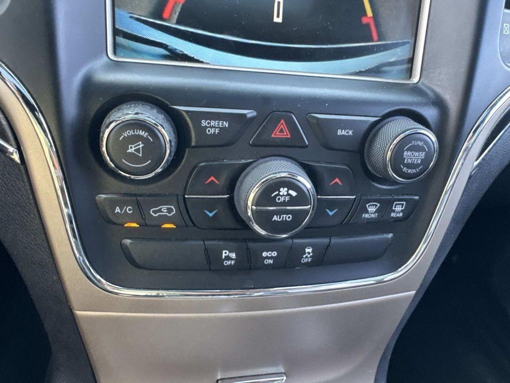 used 2015 Jeep Grand Cherokee car, priced at $15,495