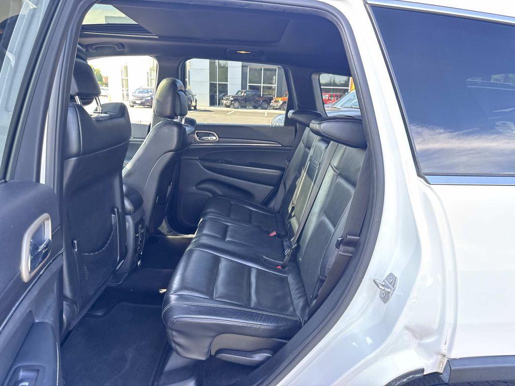 used 2015 Jeep Grand Cherokee car, priced at $15,495