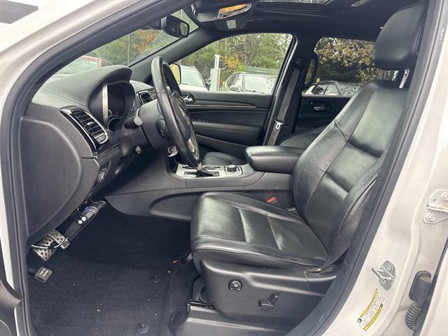 used 2020 Jeep Grand Cherokee car, priced at $24,995