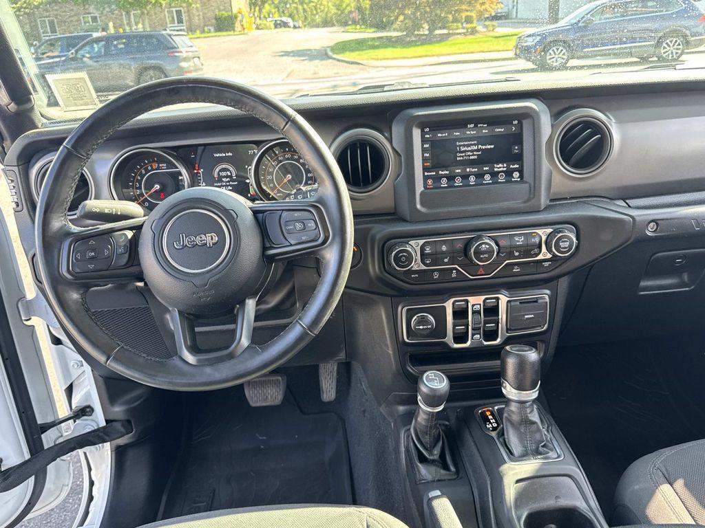 used 2022 Jeep Wrangler Unlimited car, priced at $43,995
