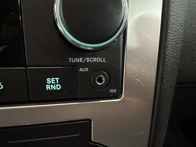 used 2009 Chrysler 300 car, priced at $8,995