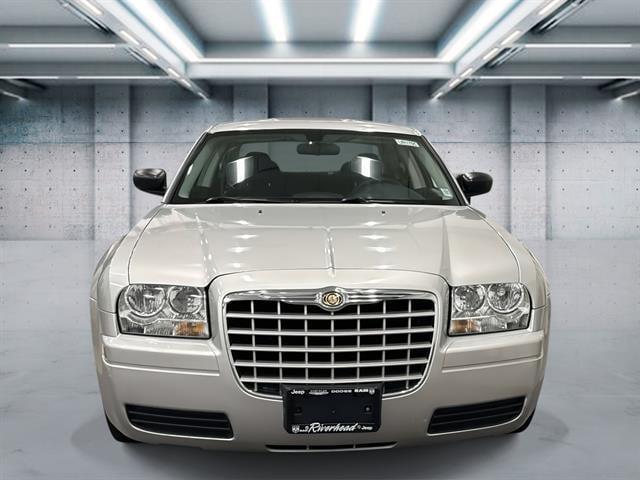 used 2009 Chrysler 300 car, priced at $8,995
