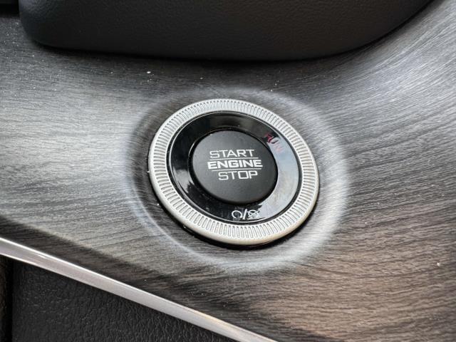 used 2022 Jeep Grand Cherokee car, priced at $44,495