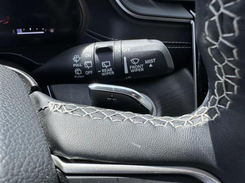 used 2022 Jeep Grand Cherokee car, priced at $46,495
