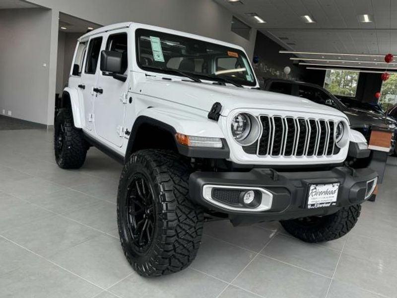 new 2025 Jeep Wrangler car, priced at $57,728
