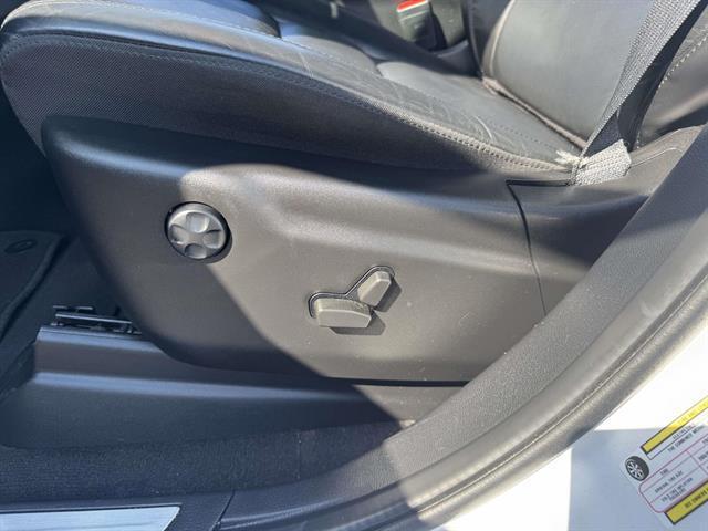 used 2022 Jeep Grand Cherokee WK car, priced at $28,995