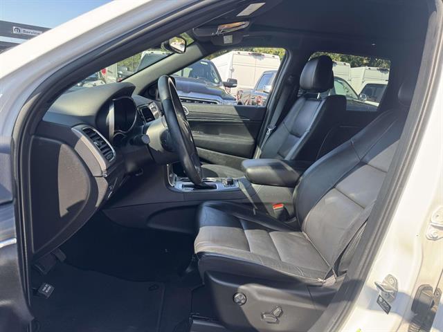 used 2022 Jeep Grand Cherokee WK car, priced at $28,995