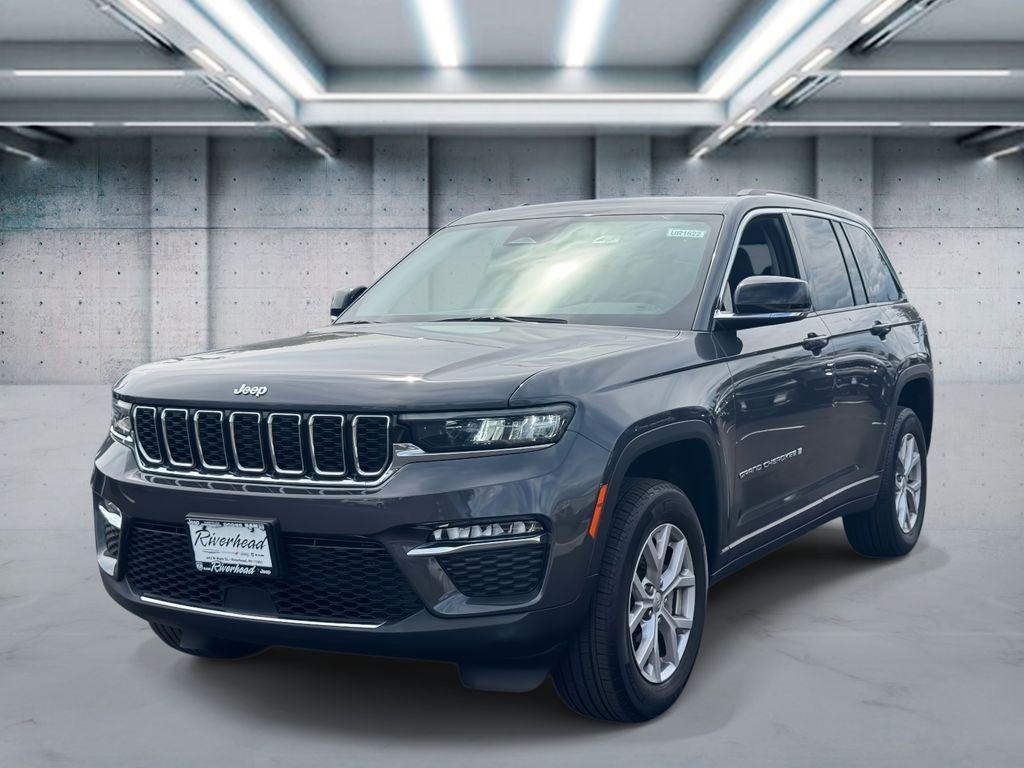 used 2022 Jeep Grand Cherokee car, priced at $33,595
