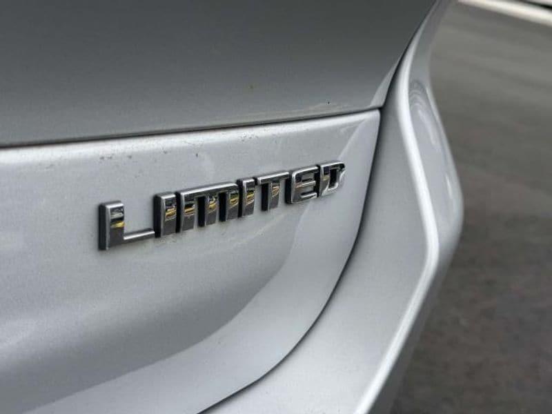 used 2022 Jeep Grand Cherokee L car, priced at $37,995