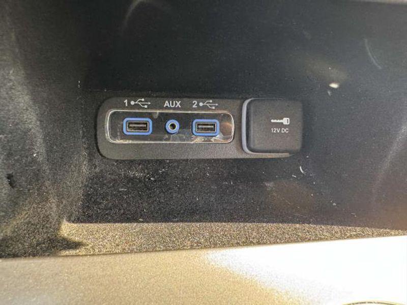 used 2021 Jeep Grand Cherokee car, priced at $33,900