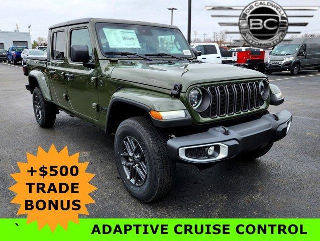 new 2024 Jeep Gladiator car, priced at $41,976