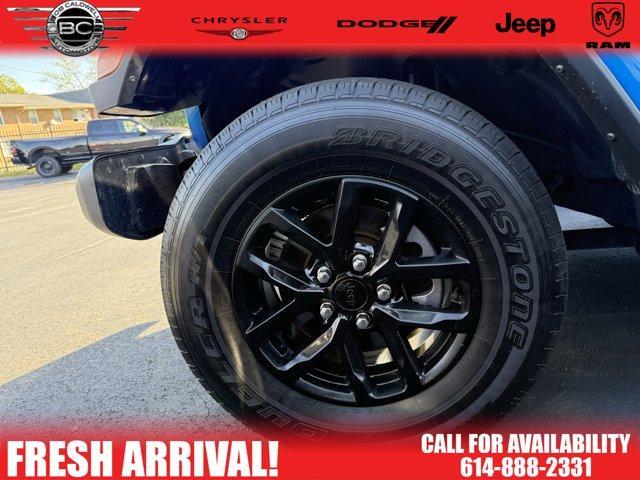 used 2023 Jeep Gladiator car, priced at $32,828