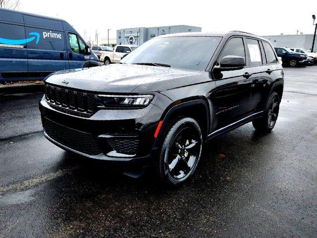 used 2023 Jeep Grand Cherokee car, priced at $31,488