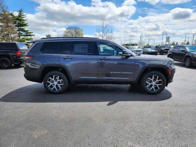 new 2024 Jeep Grand Cherokee L car, priced at $50,539