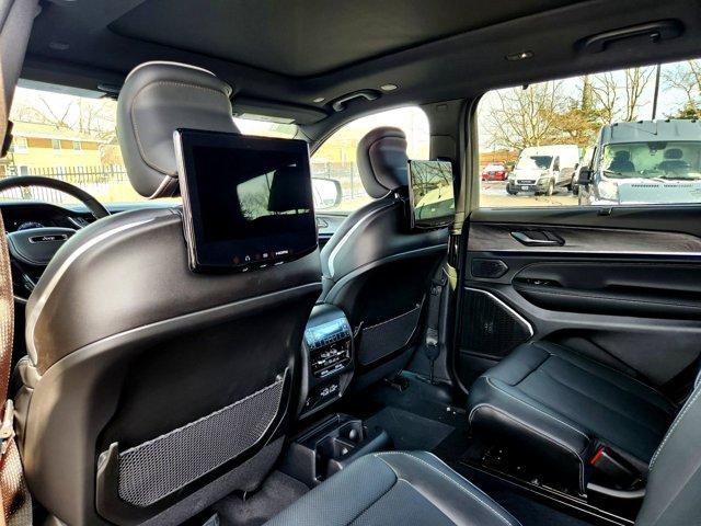new 2025 Jeep Grand Cherokee L car, priced at $60,872