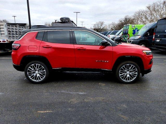 new 2024 Jeep Compass car, priced at $41,070