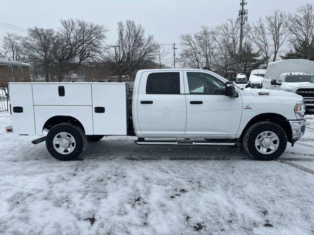 new 2024 Ram 3500 car, priced at $67,462