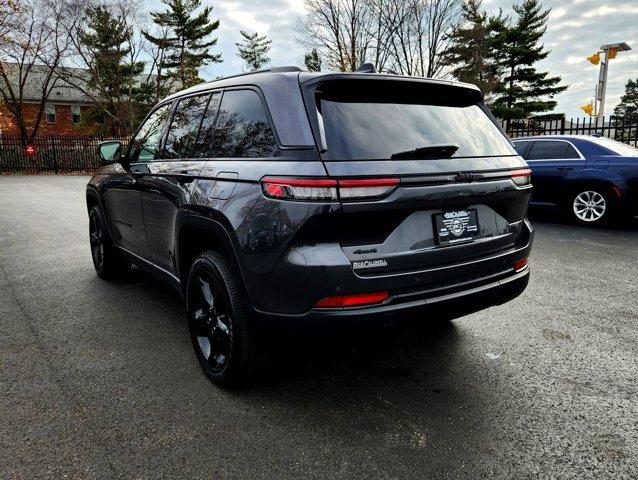 used 2023 Jeep Grand Cherokee car, priced at $34,129