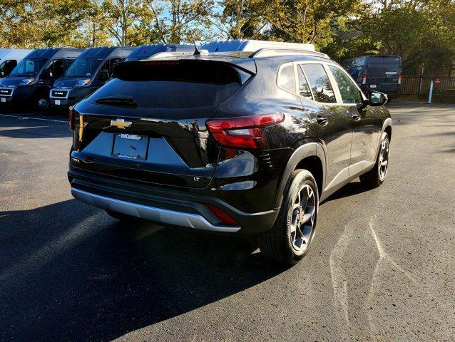 used 2024 Chevrolet Trax car, priced at $20,998