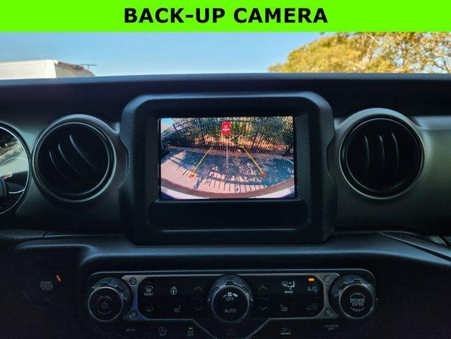 used 2021 Jeep Wrangler Unlimited car, priced at $26,132