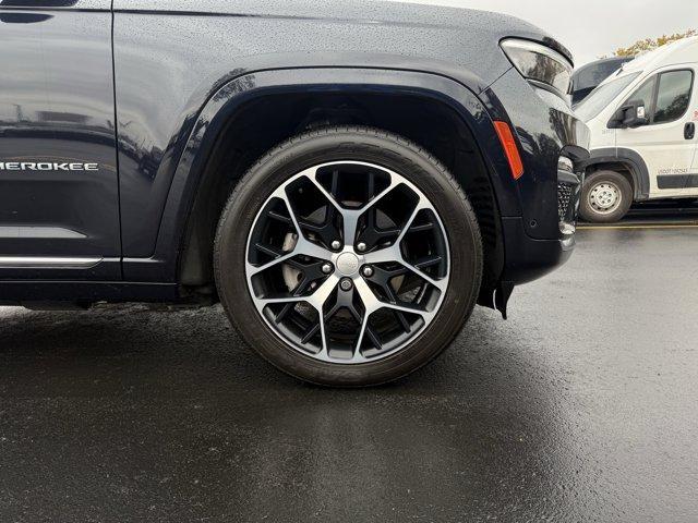 used 2023 Jeep Grand Cherokee 4xe car, priced at $39,302