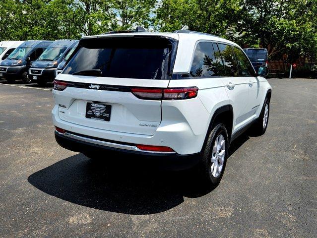 used 2022 Jeep Grand Cherokee car, priced at $33,223