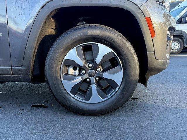 used 2022 Jeep Grand Cherokee 4xe car, priced at $28,499