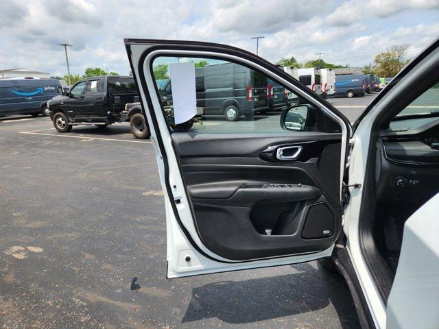 new 2025 Jeep Compass car, priced at $35,954