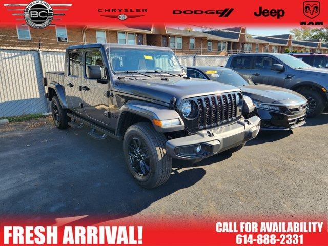 used 2022 Jeep Gladiator car, priced at $36,037