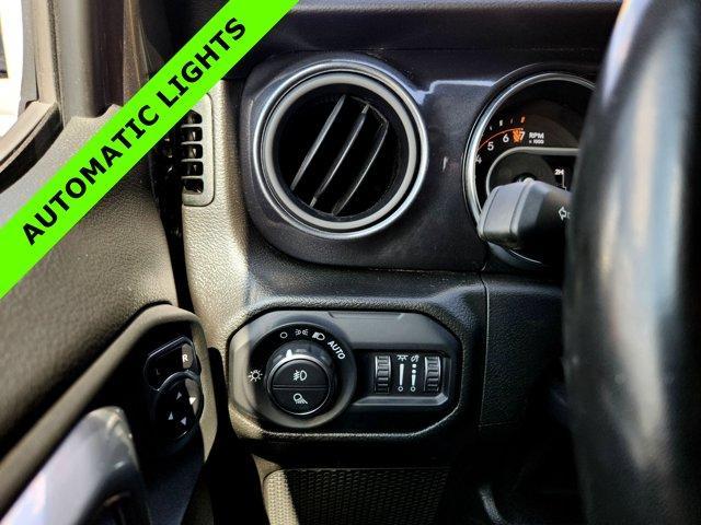 used 2022 Jeep Gladiator car, priced at $35,278
